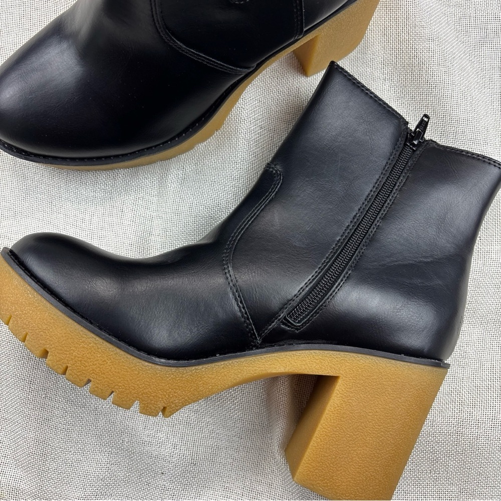 SUN STONE Womens Black 1" Platform Lennii Round Toe Block Heel Booties 9.5 M